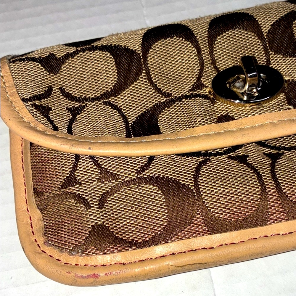 Vintage Coach Park Signature Canvas Wallet, AS IS - Picture 2 of 16